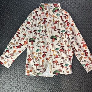 Women’s novelty mushroom button down 1xl